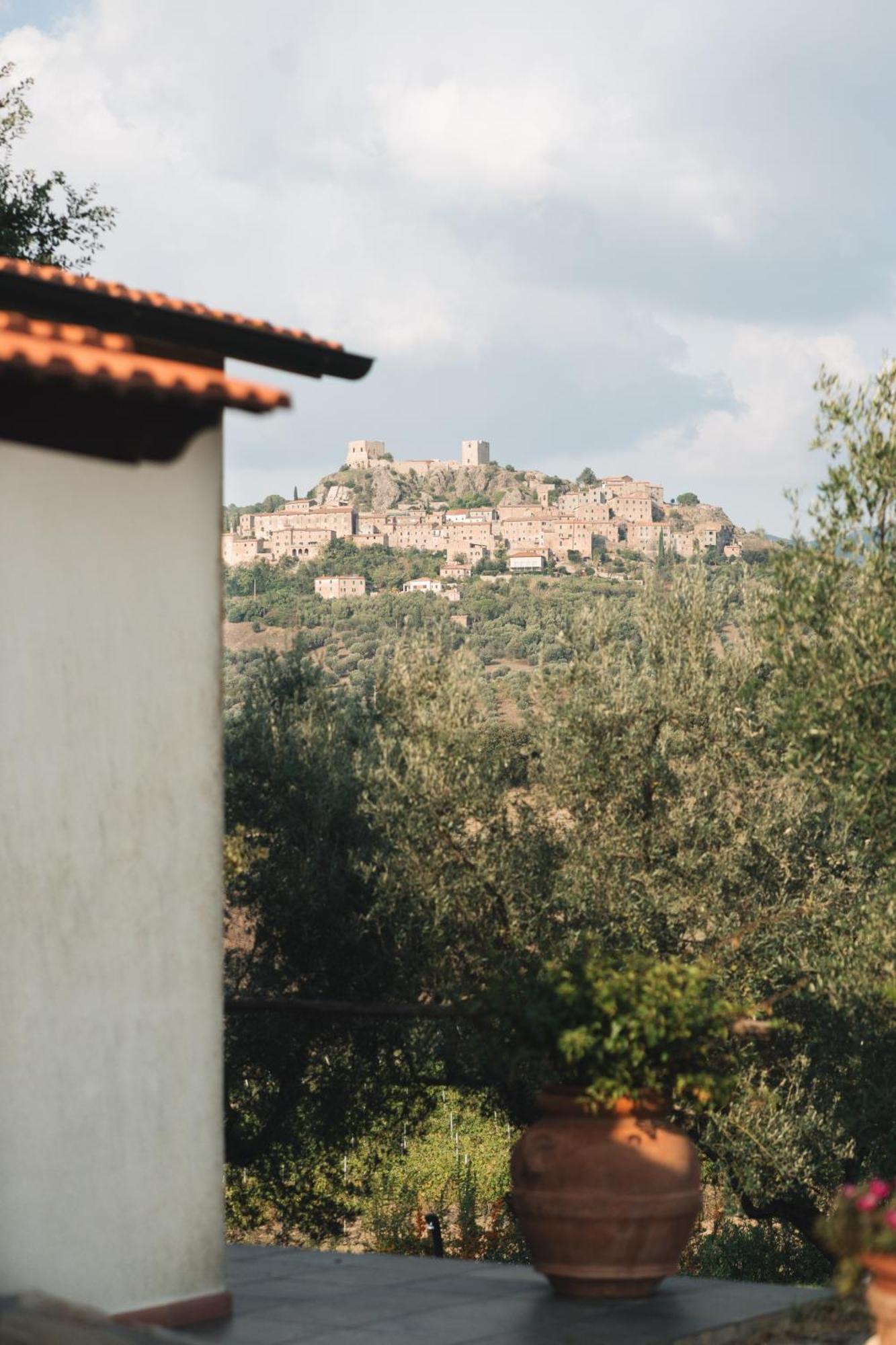 Villa Agriturismo Podere Ristella Montemassi Exterior foto